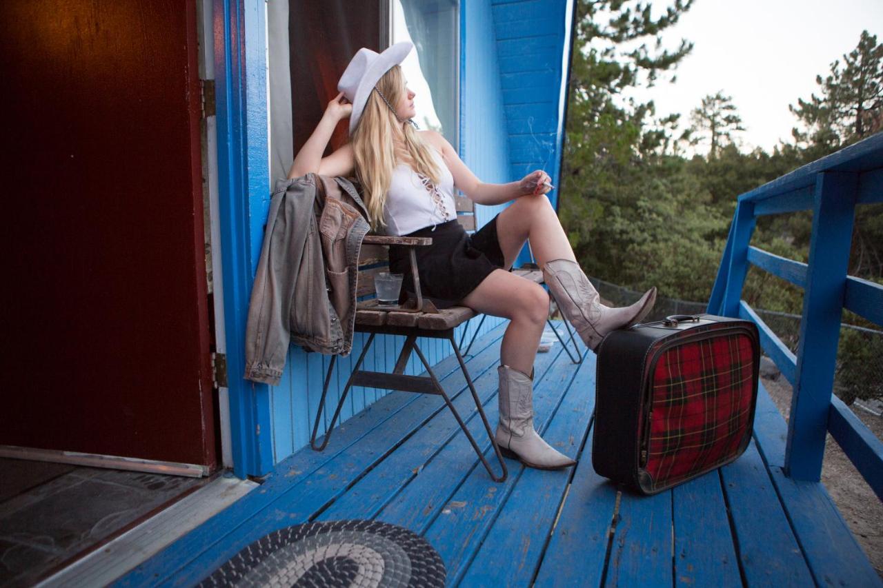 Hicksville Pines Chalets&Motel Idyllwild Extérieur photo