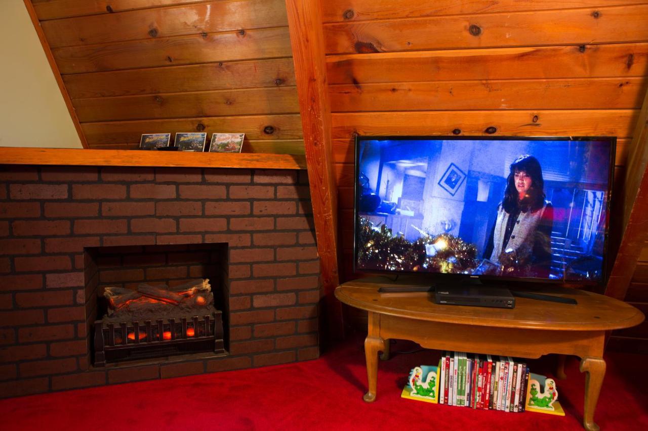Hicksville Pines Chalets&Motel Idyllwild Extérieur photo