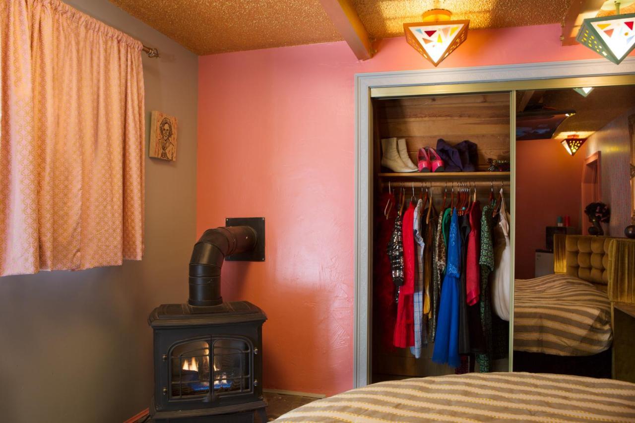 Hicksville Pines Chalets&Motel Idyllwild Extérieur photo