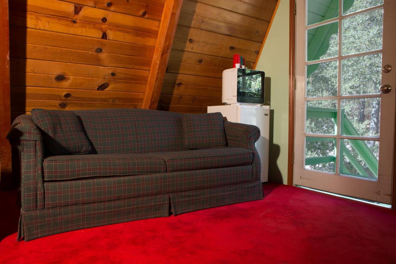 Hicksville Pines Chalets&Motel Idyllwild Extérieur photo